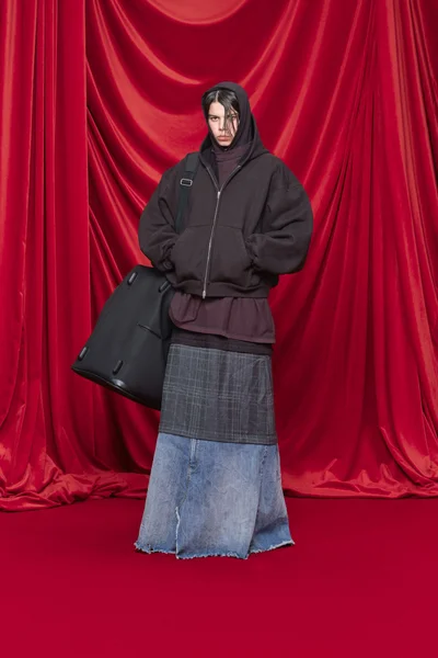 Look 39